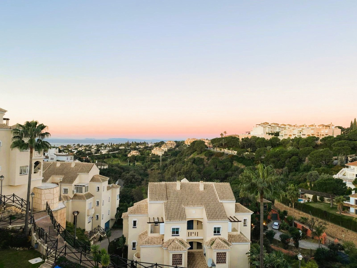 2 Bed Apartment for sale in Elviria Costa Del Sol, Málaga, Spain
