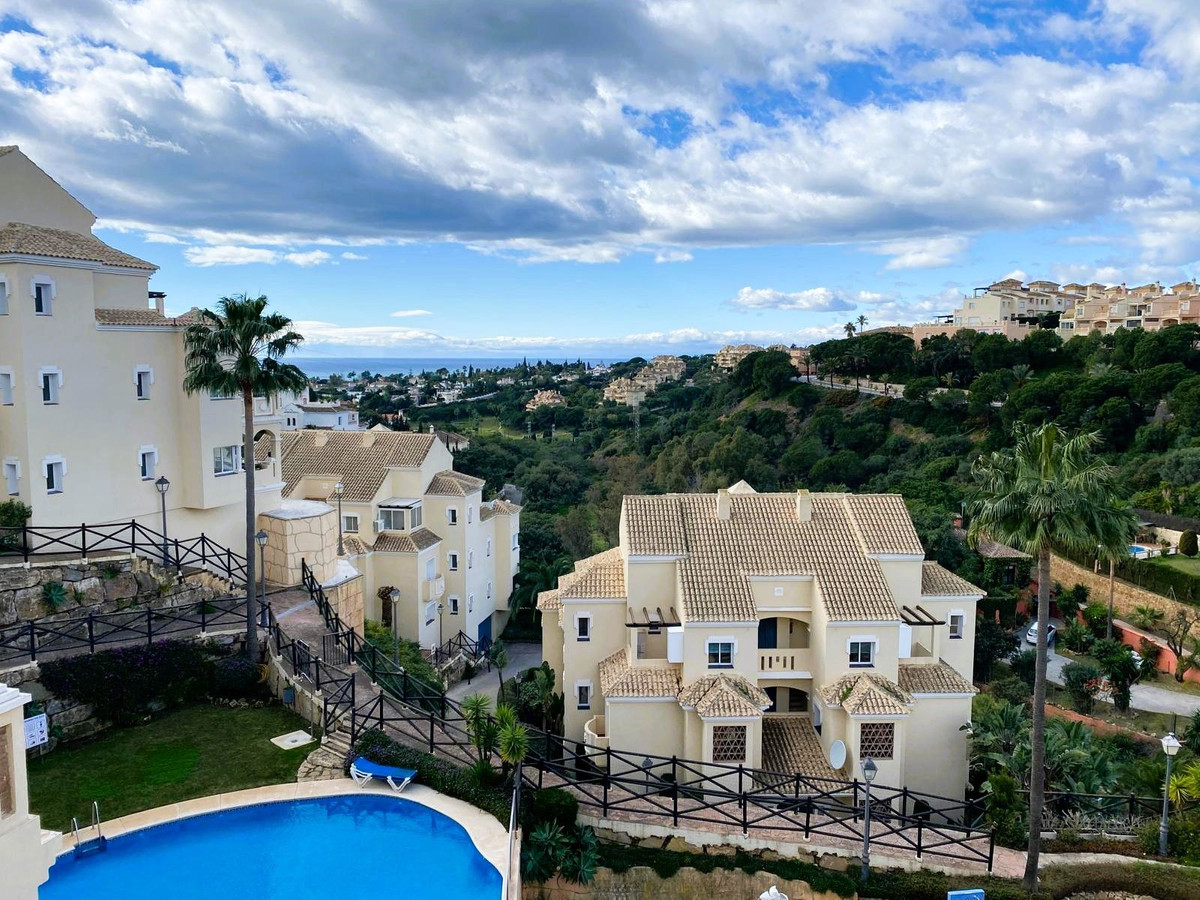 2 Bed Apartment for sale in Elviria Costa Del Sol, Málaga, Spain