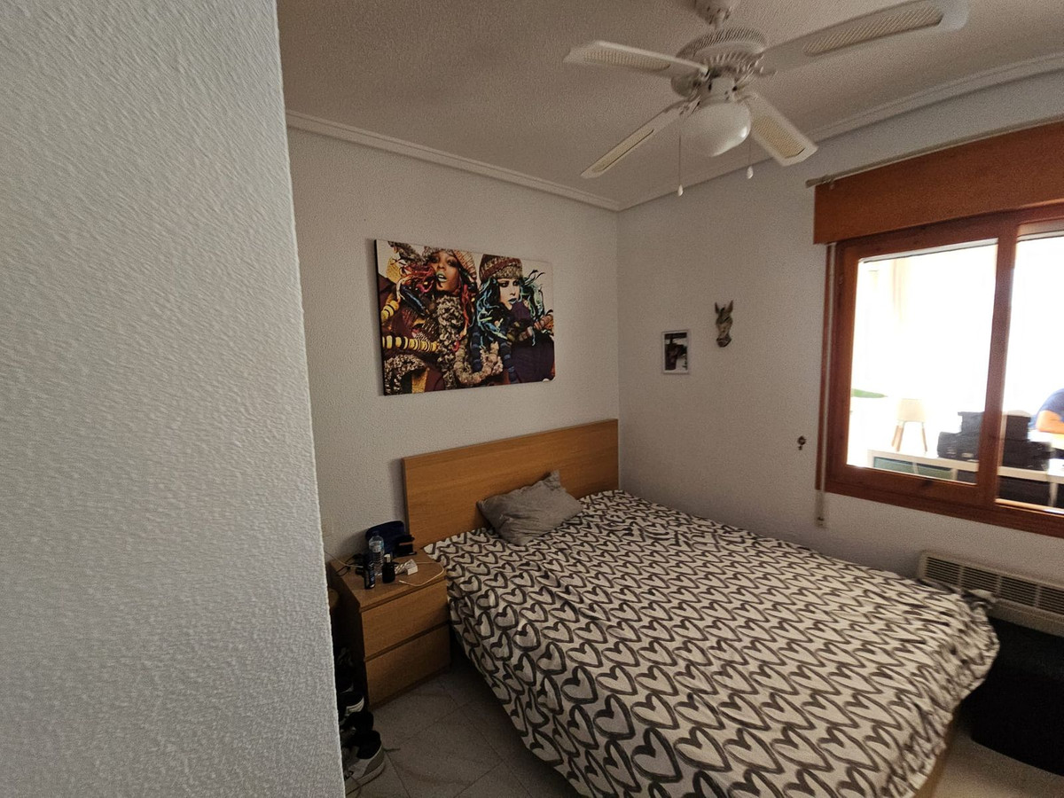 Se vende Villa - Chalet de 4 dormitorios en Costa Blanca, Alicante, España