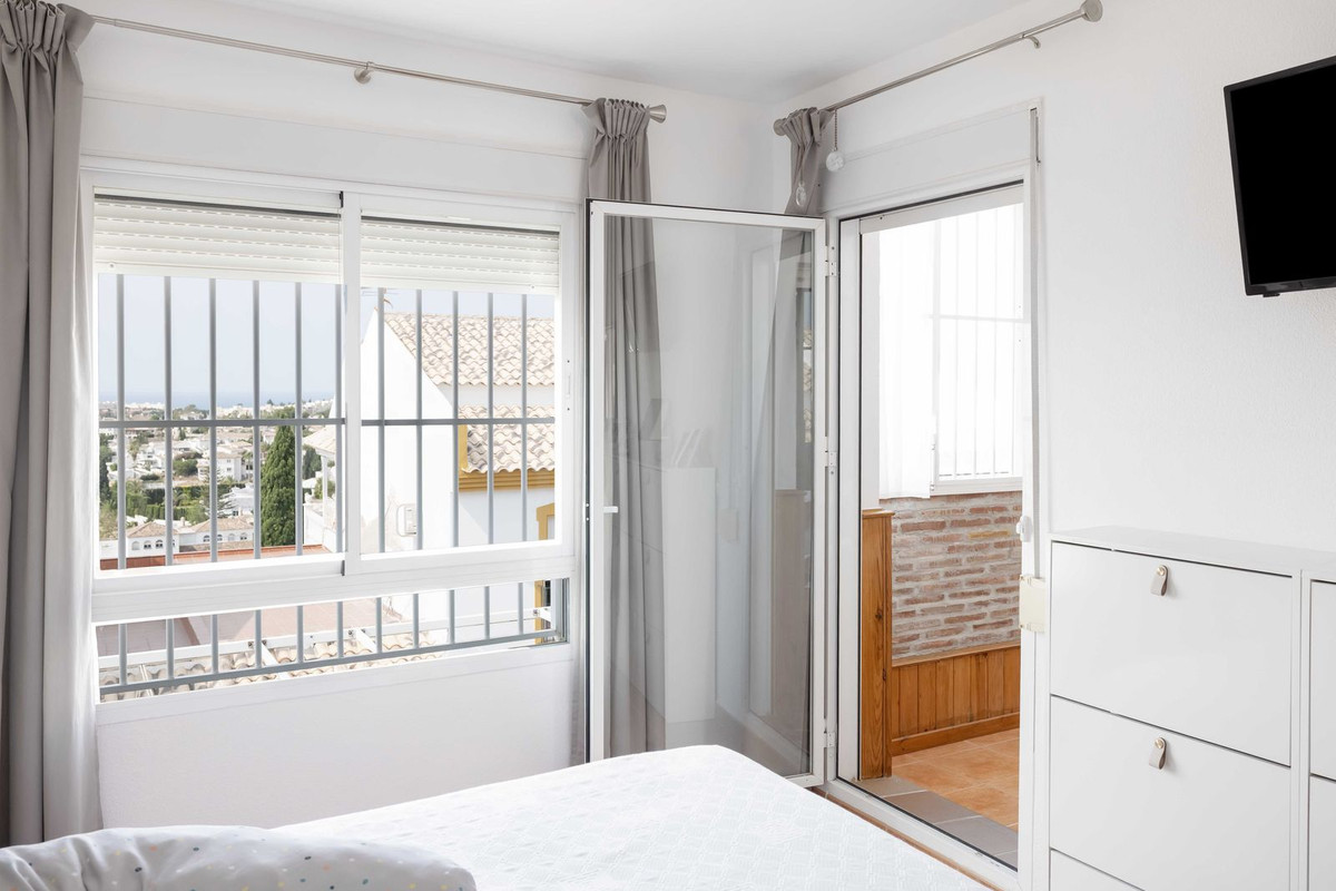 Se vende Villa - Chalet de 3 dormitorios en Costa Del Sol, Málaga, España