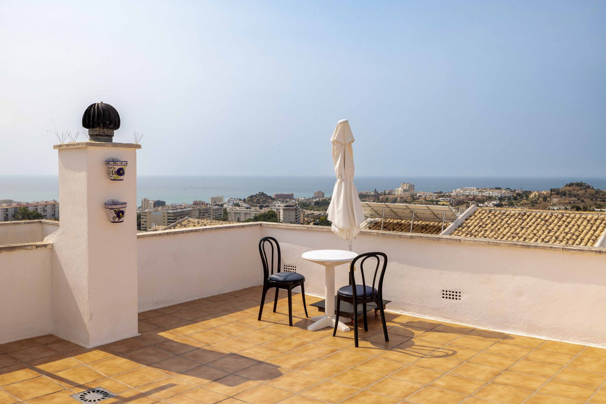 Se vende Villa - Chalet de 3 dormitorios en Costa Del Sol, Málaga, España