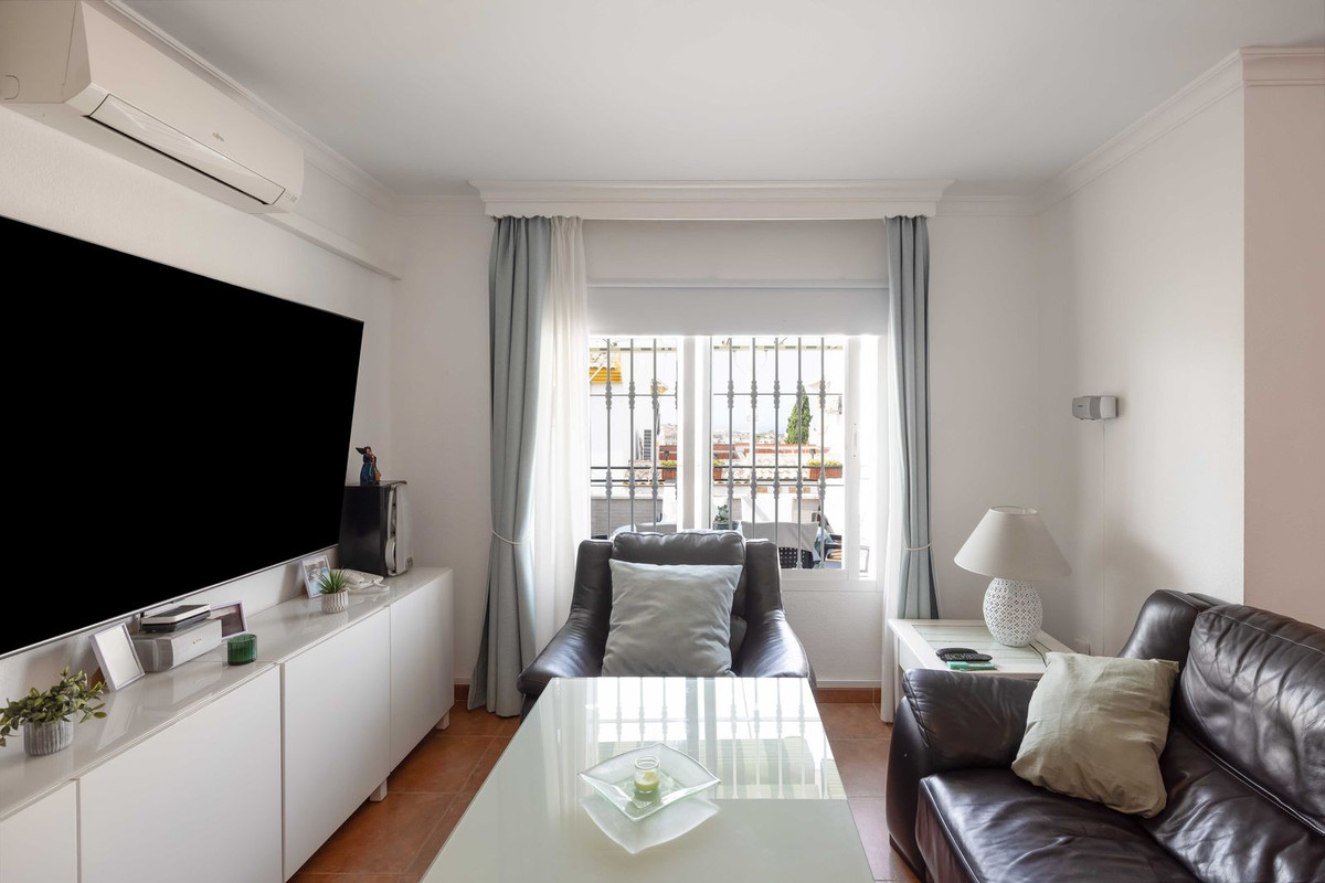 Se vende Villa - Chalet de 3 dormitorios en Costa Del Sol, Málaga, España