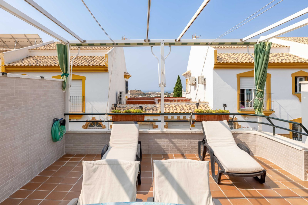 Se vende Villa - Chalet de 3 dormitorios en Costa Del Sol, Málaga, España