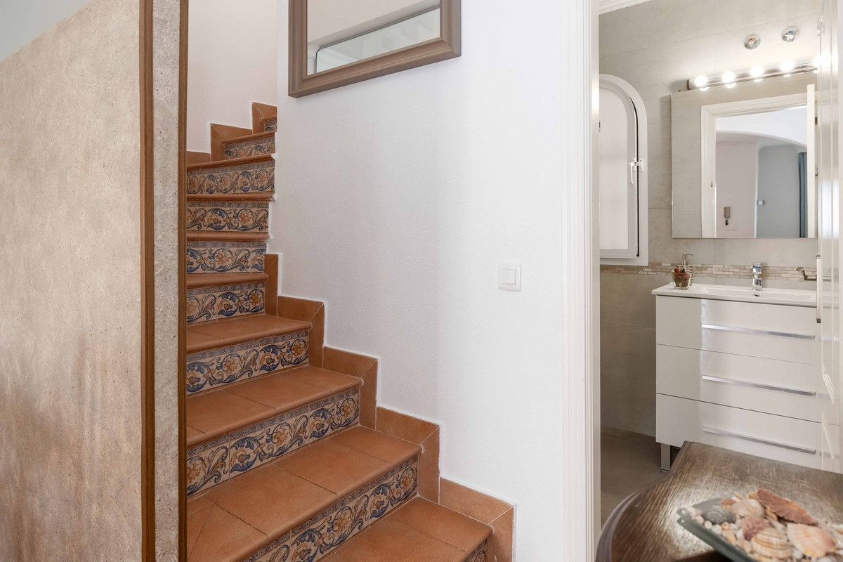 Se vende Villa - Chalet de 3 dormitorios en Costa Del Sol, Málaga, España