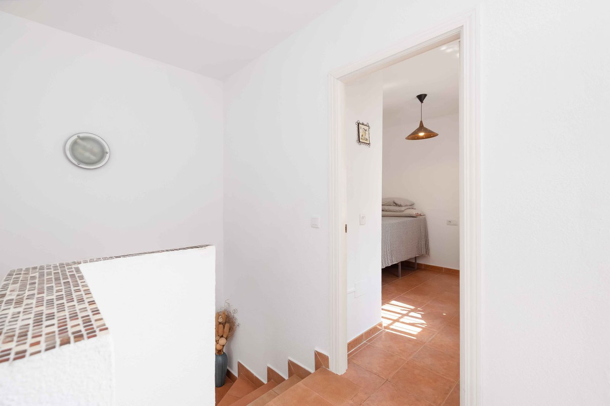 Se vende Villa - Chalet de 3 dormitorios en Costa Del Sol, Málaga, España