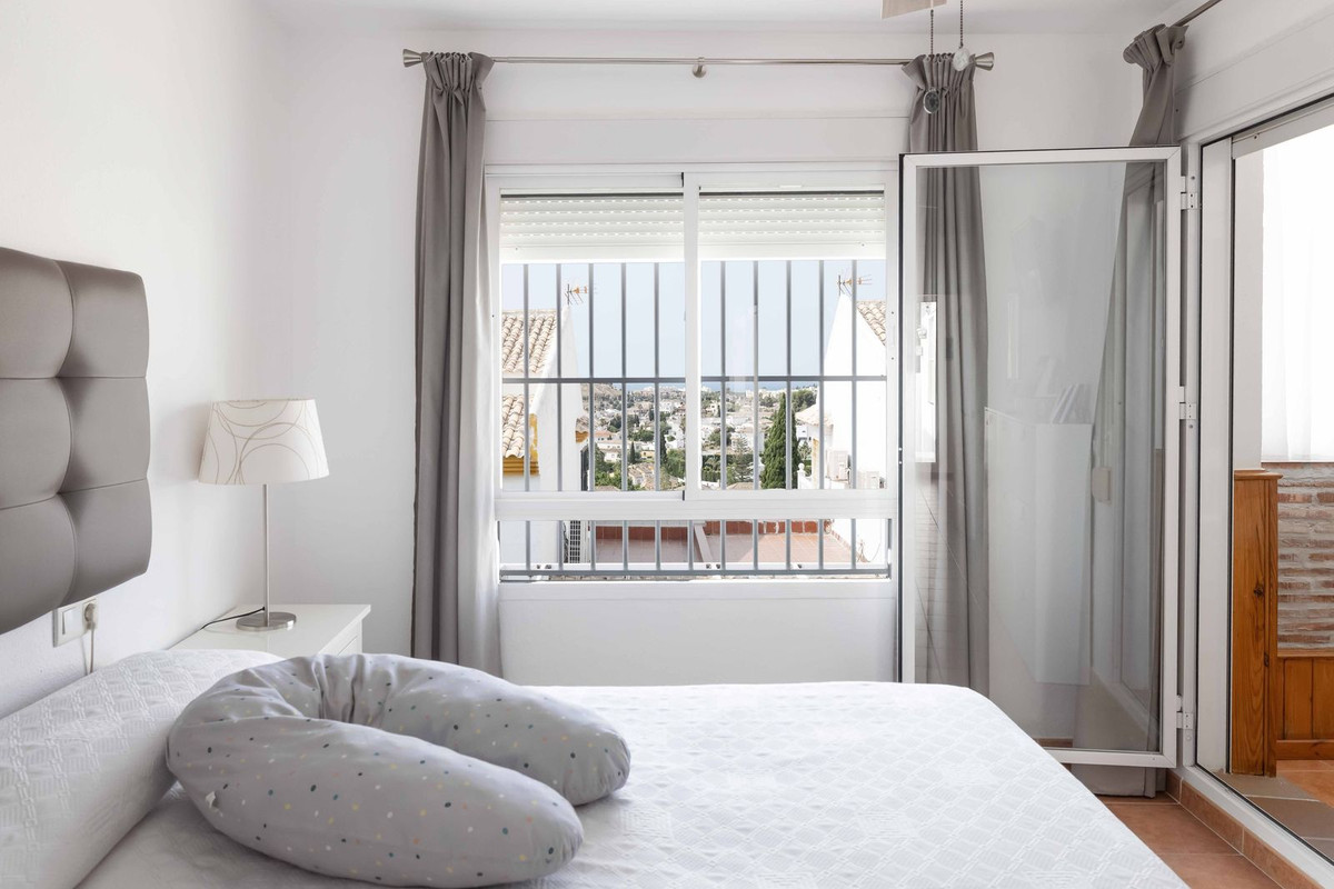 Se vende Villa - Chalet de 3 dormitorios en Costa Del Sol, Málaga, España