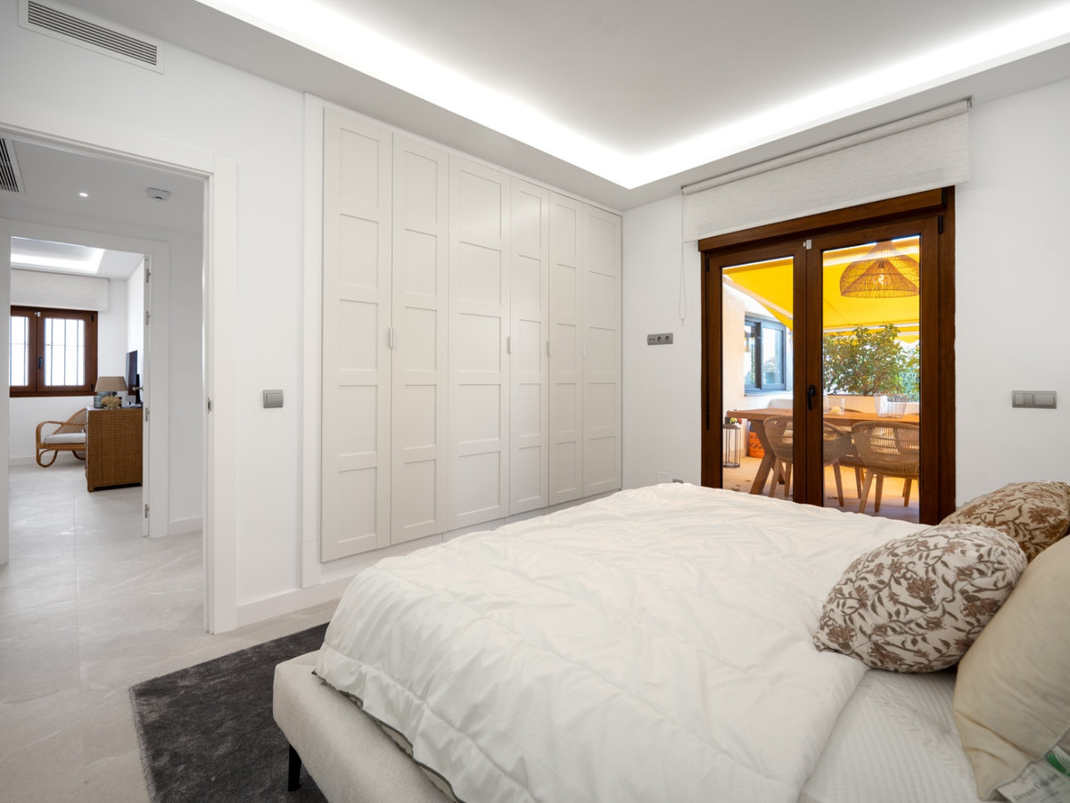 Se vende Apartamento Planta Baja de 3 dormitorios en Costa Del Sol, Málaga, España