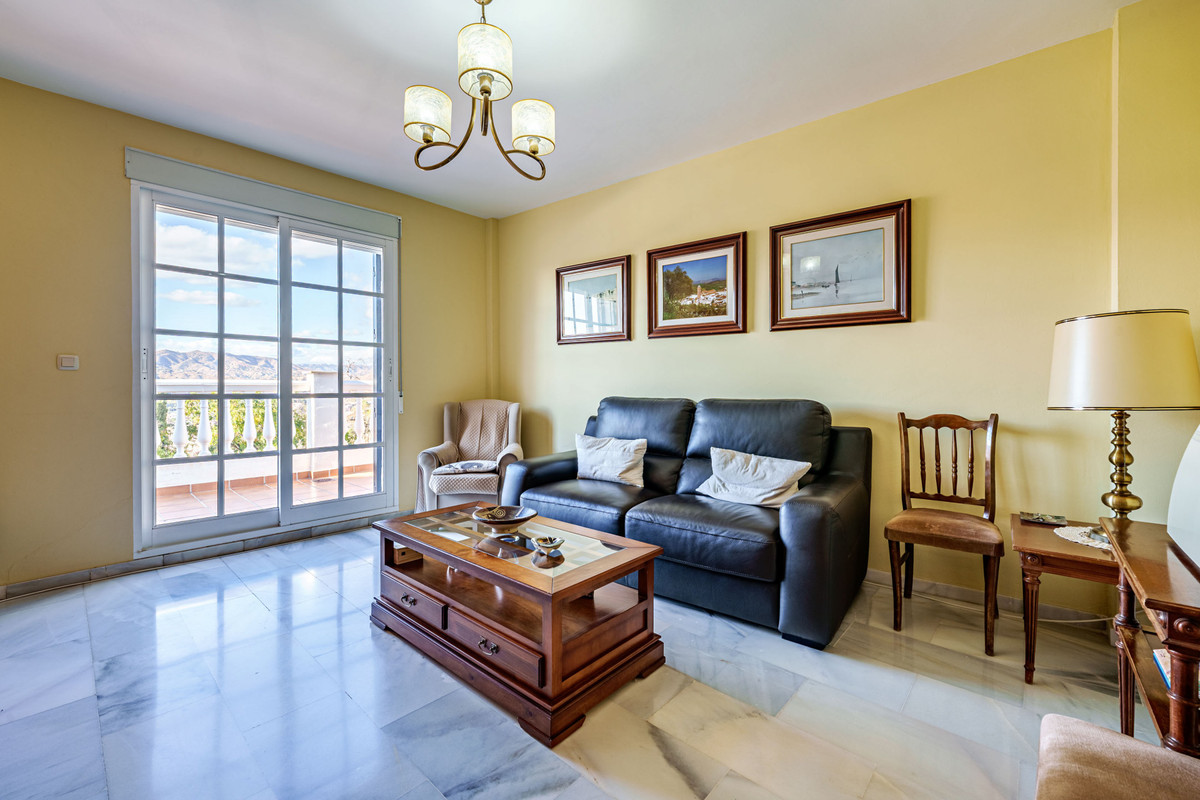 Se vende Villa - Chalet de 3 dormitorios en Málaga Ciudad, Málaga, España