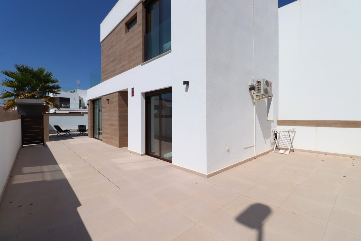 3 Bed Townhouse for sale in Benijofar Costa Blanca, Alicante, Spain