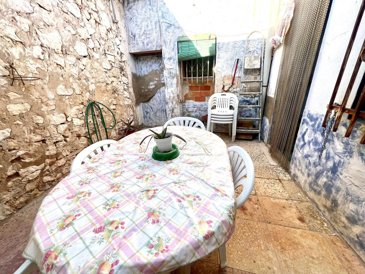 Se vende Adosada de 6 dormitorios en Costa Blanca, Alicante, España