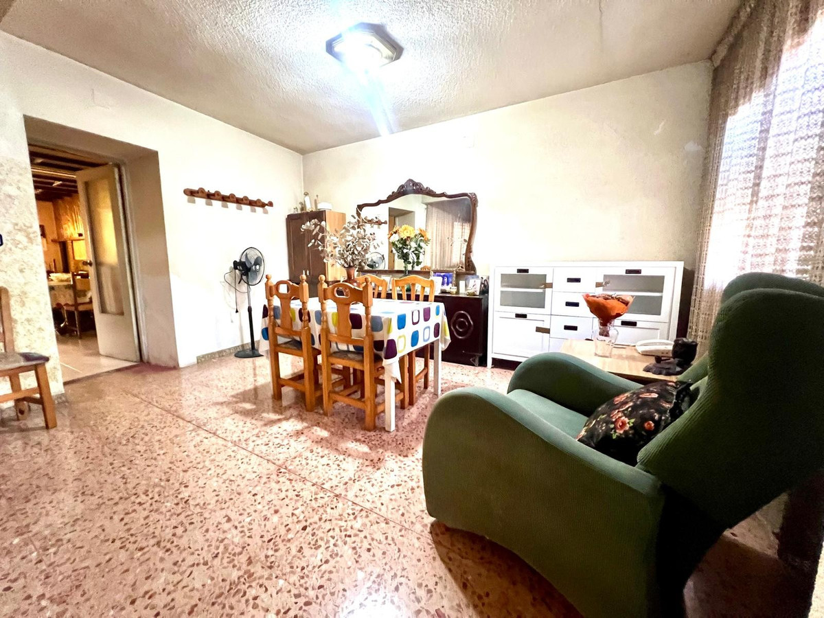 Se vende Adosada de 6 dormitorios en Costa Blanca, Alicante, España