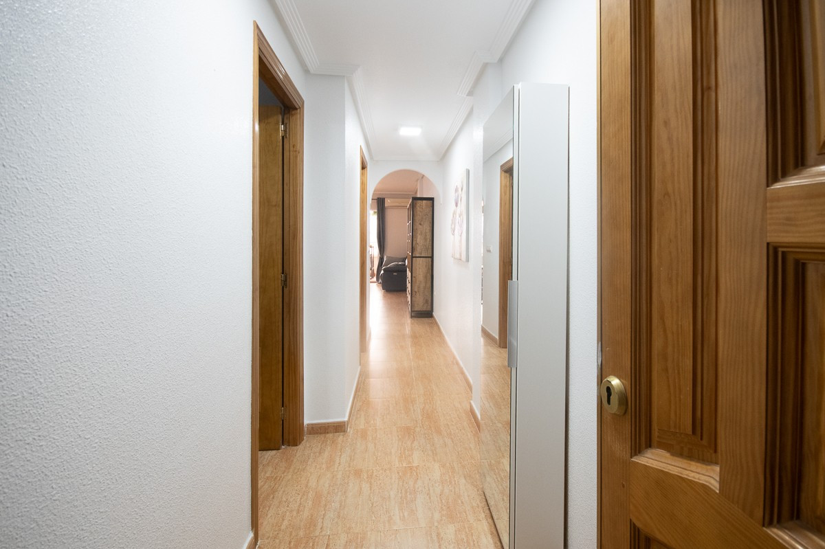 Se vende Apartamento Planta Baja de 2 dormitorios en Costa Blanca, Alicante, España