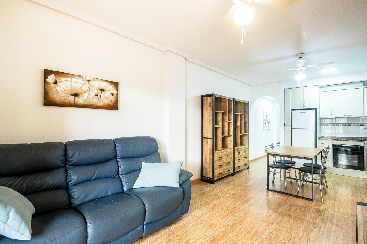 Se vende Apartamento Planta Baja de 2 dormitorios en Costa Blanca, Alicante, España