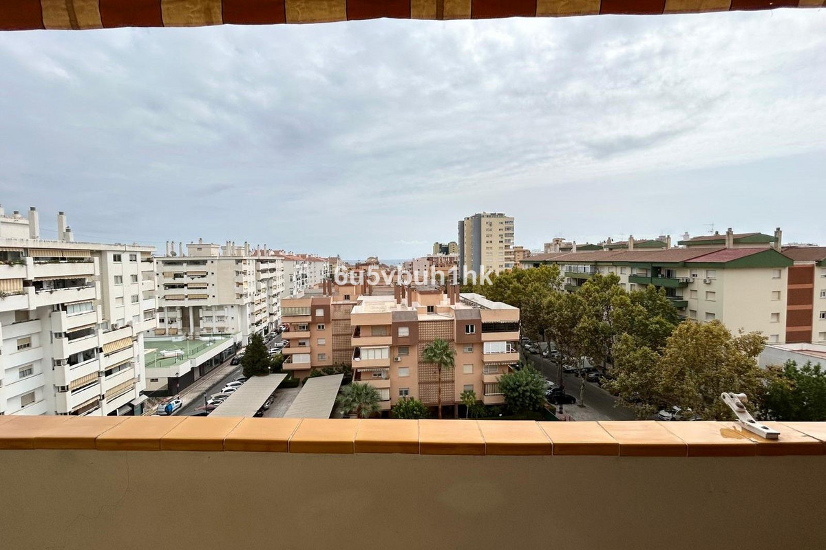 Se vende Apartamento Planta Media de 2 dormitorios en Costa Del Sol, Málaga, España