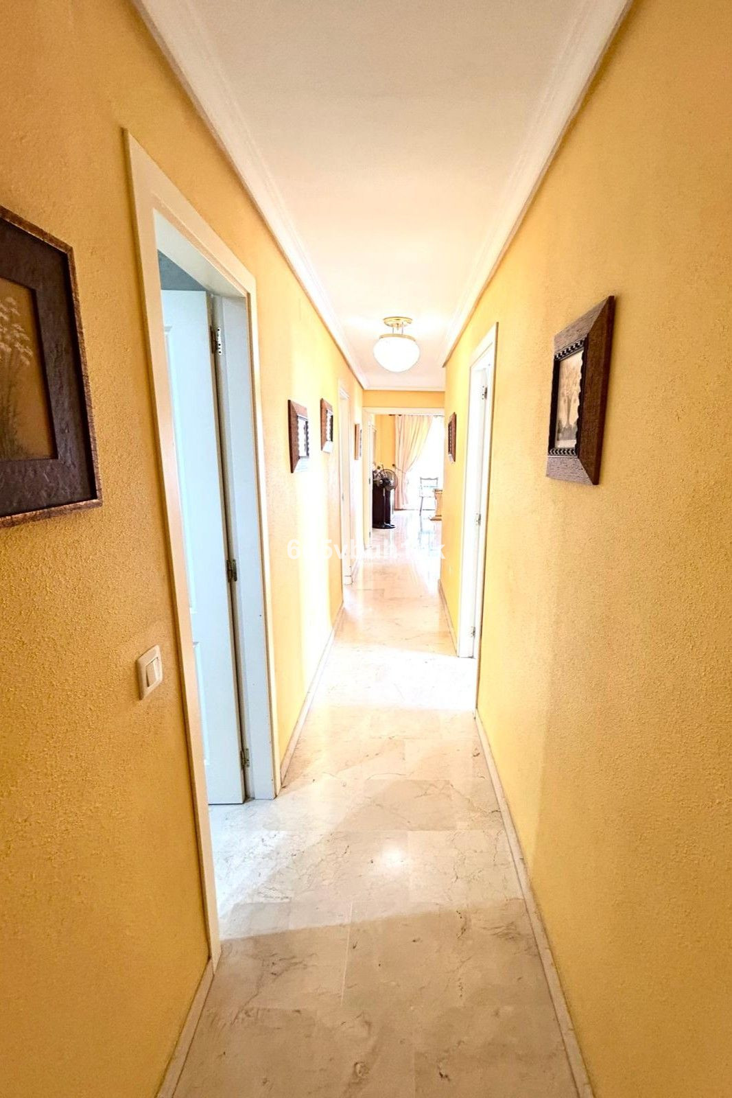 Se vende Apartamento Planta Media de 2 dormitorios en Costa Del Sol, Málaga, España