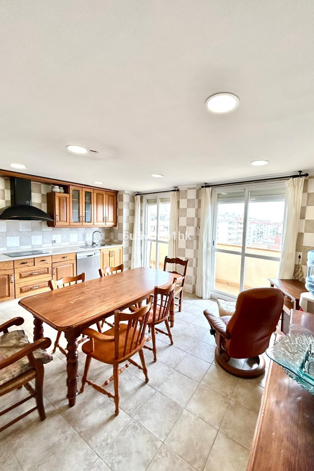 Se vende Apartamento Planta Media de 2 dormitorios en Costa Del Sol, Málaga, España