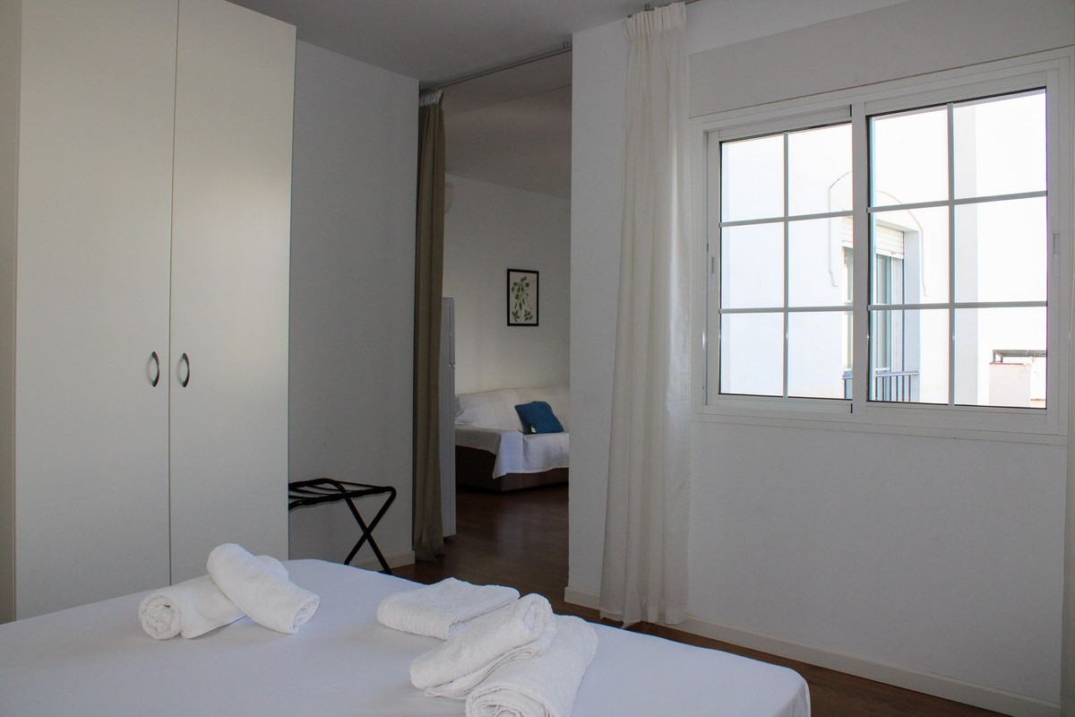 4 Bed Townhouse for sale in Maro Costa Del Sol East, Málaga, Spain