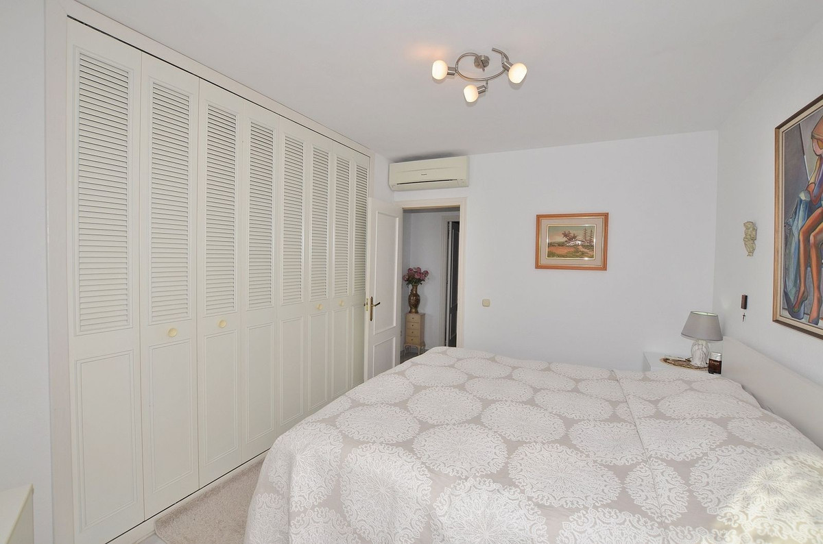 2 Bed Apartment for sale in Arroyo De La Miel Costa Del Sol, Málaga, Spain