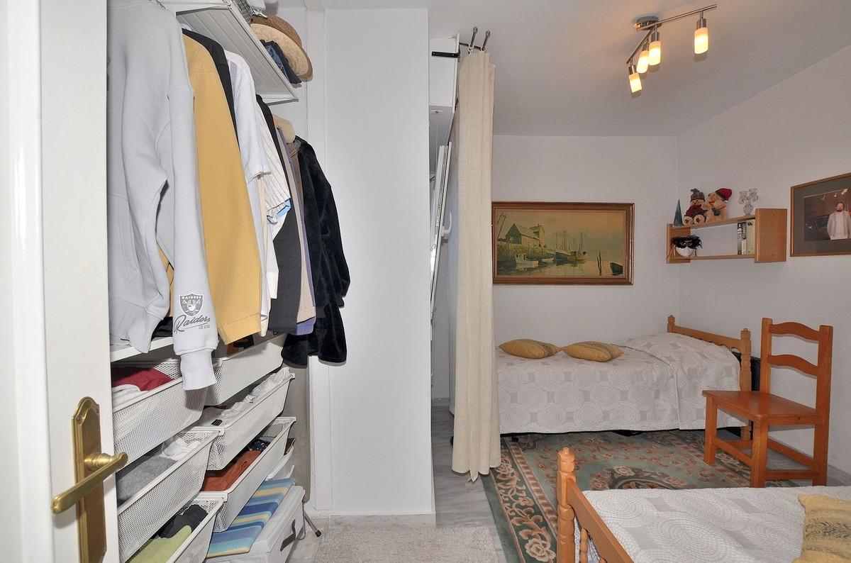 2 Bed Apartment for sale in Arroyo De La Miel Costa Del Sol, Málaga, Spain