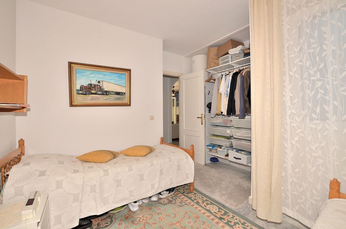 2 Bed Apartment for sale in Arroyo De La Miel Costa Del Sol, Málaga, Spain