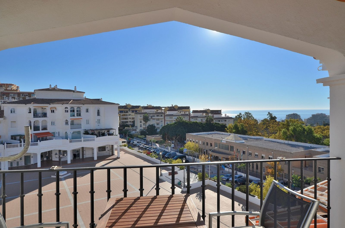 2 Bed Apartment for sale in Arroyo De La Miel Costa Del Sol, Málaga, Spain
