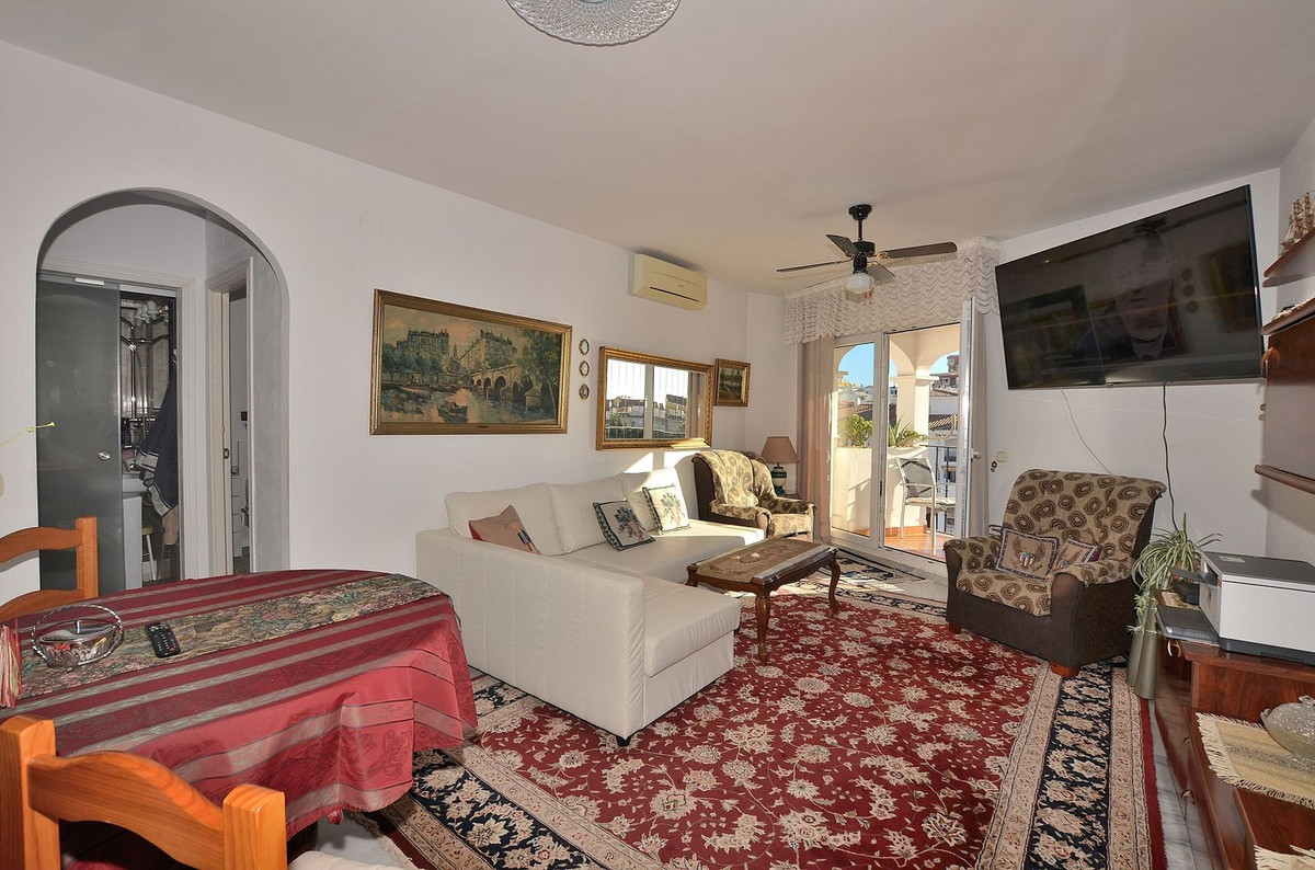 2 Bed Apartment for sale in Arroyo De La Miel Costa Del Sol, Málaga, Spain