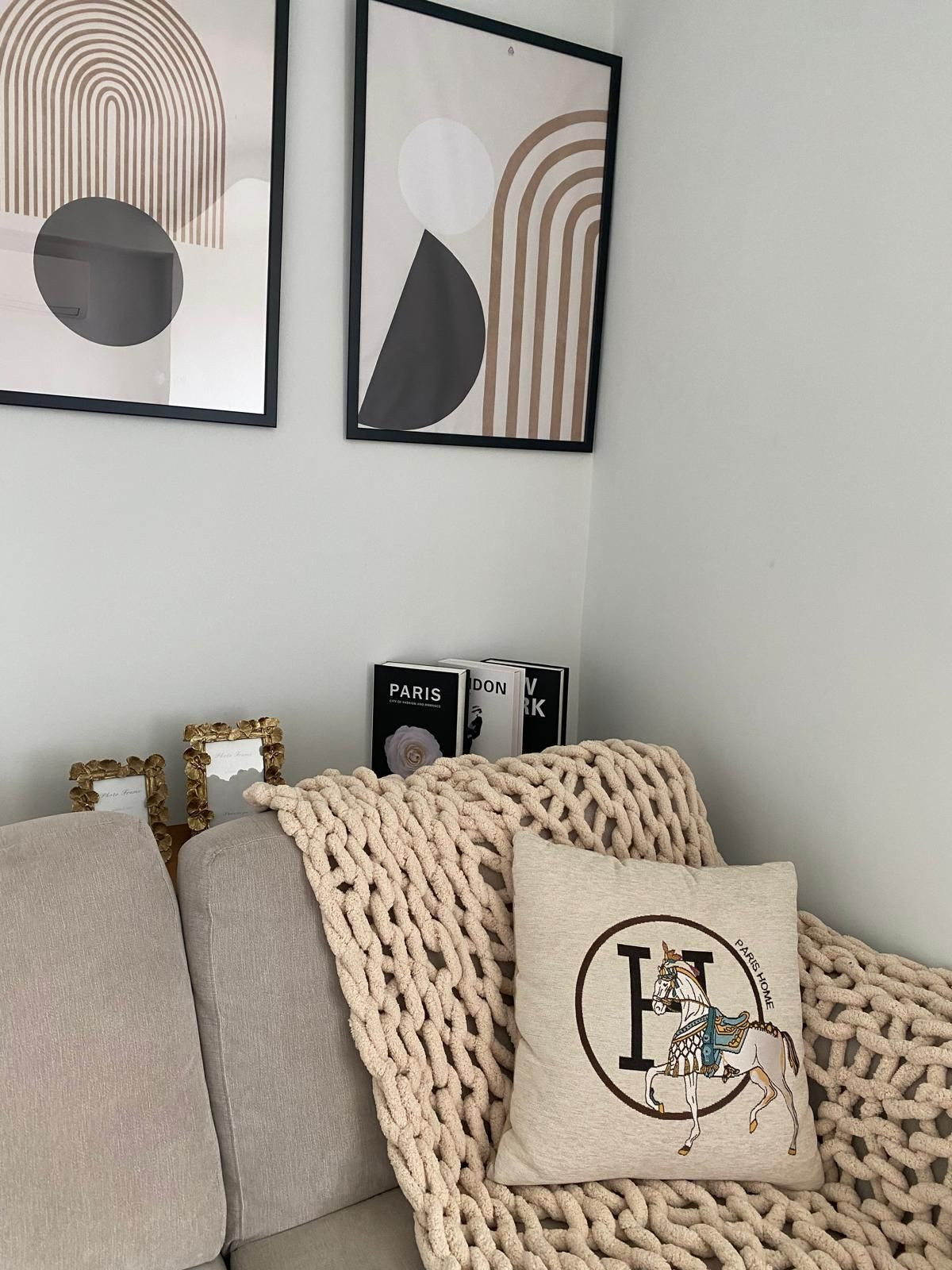 1 Bed Apartment for sale in Nueva Andalucía Costa Del Sol, Málaga, Spain