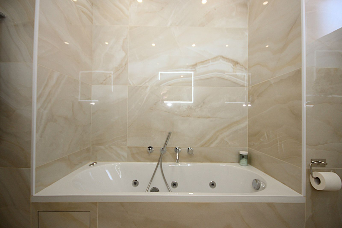 Se vende Ático Dúplex de 2 dormitorios en Costa Del Sol, Málaga, España