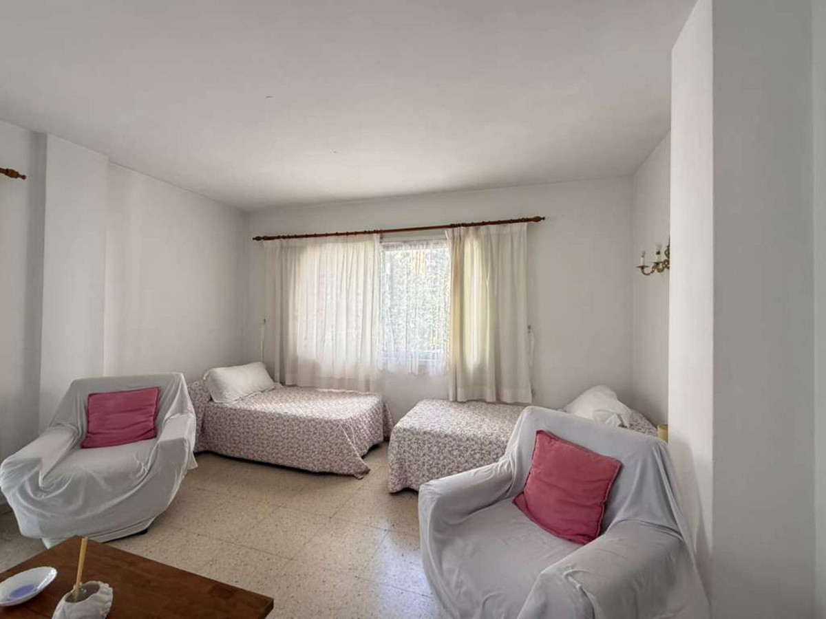 Se vende Estudio Planta Media  en Costa Del Sol, Málaga, España
