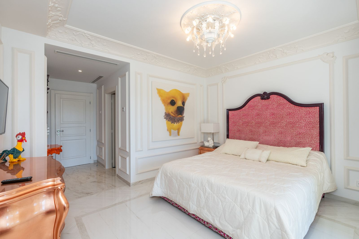 Se vende Villa - Chalet de 7 dormitorios en Costa Del Sol, Málaga, España