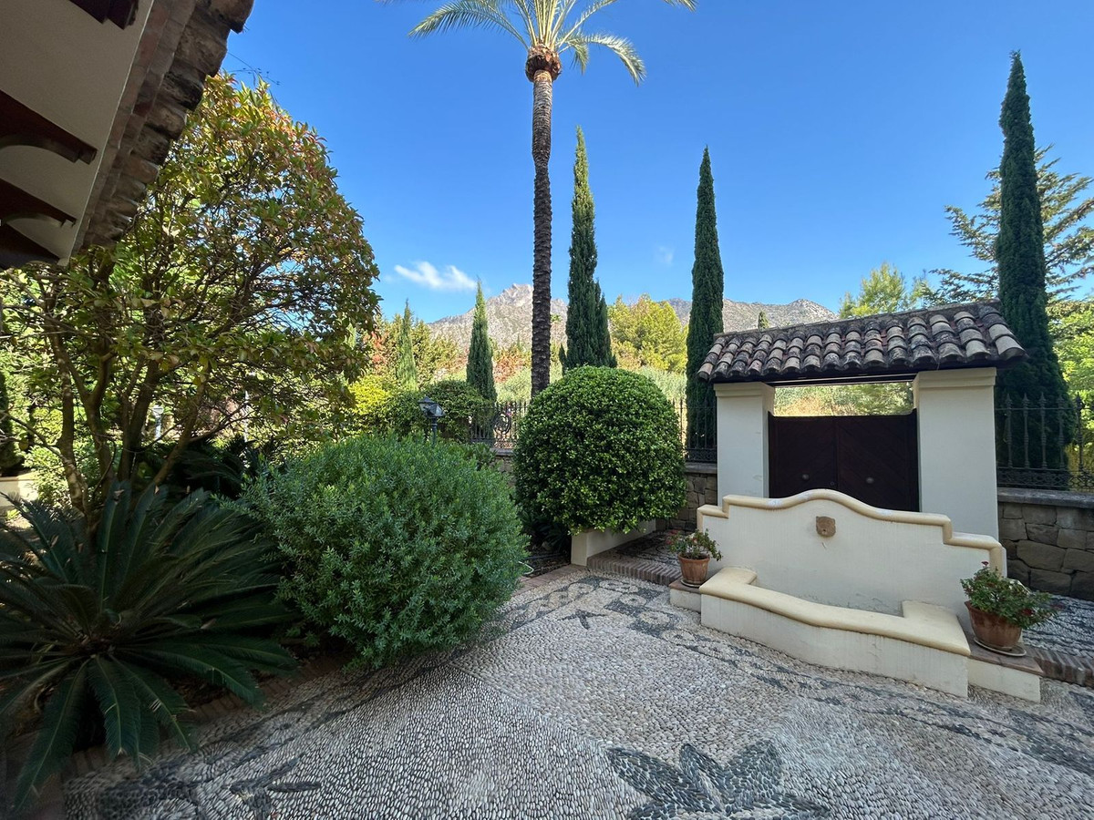 Se vende Villa - Chalet de 7 dormitorios en Costa Del Sol, Málaga, España