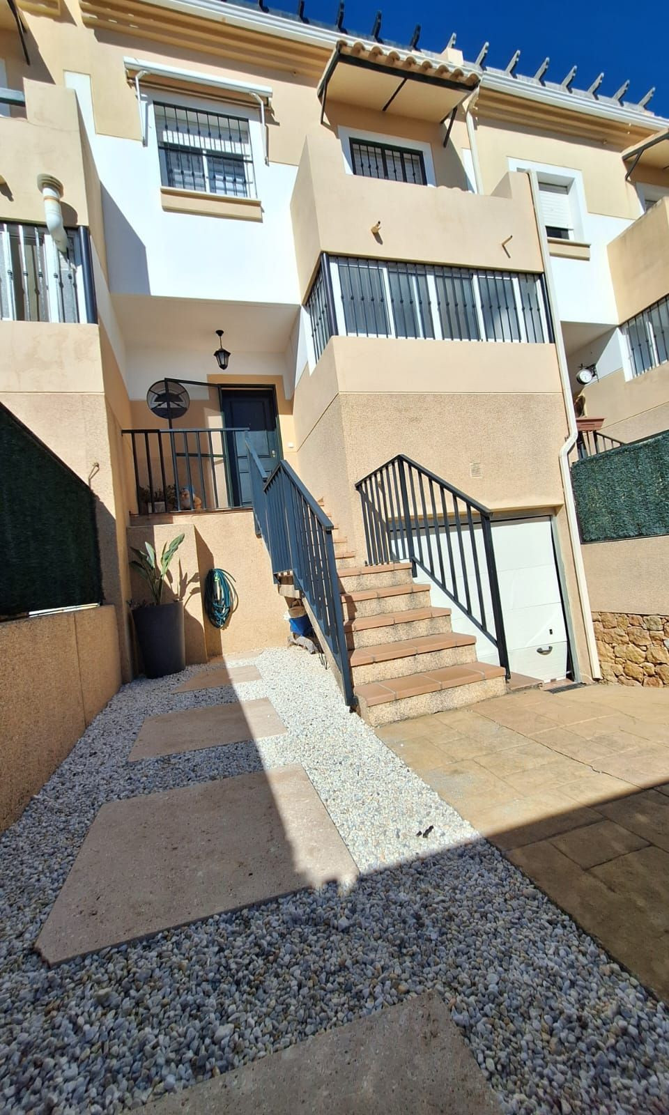 4 Bed Townhouse for sale in Marbella Costa Del Sol, Málaga, Spain