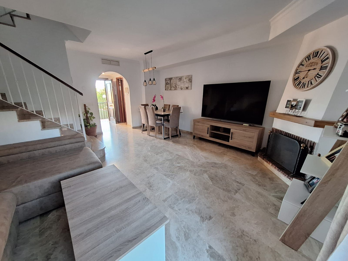 4 Bed Townhouse for sale in Marbella Costa Del Sol, Málaga, Spain