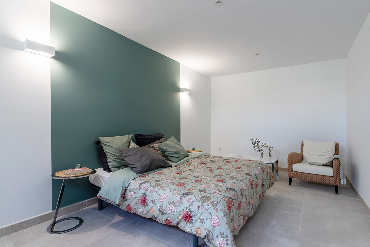 Se vende Villa - Chalet de 4 dormitorios en Costa Del Sol, Málaga, España