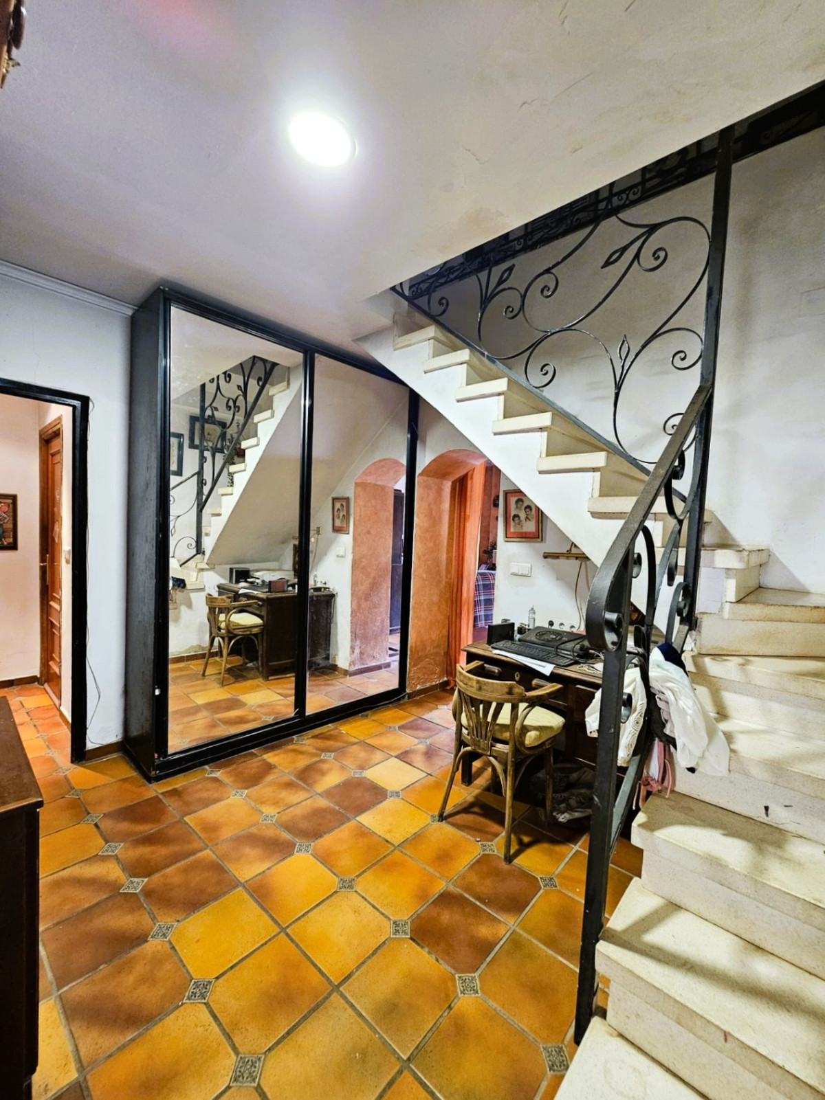 Se vende Villa - Chalet de 6 dormitorios en Costa Blanca, Alicante, España