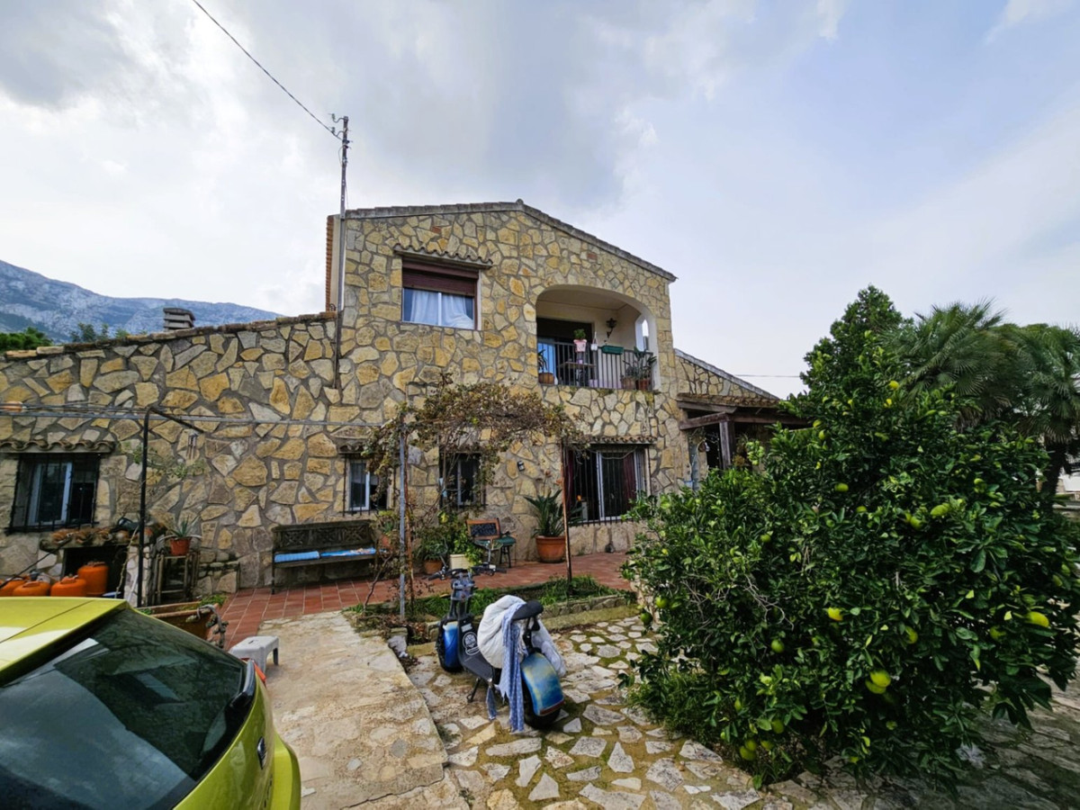 Se vende Villa - Chalet de 6 dormitorios en Costa Blanca, Alicante, España