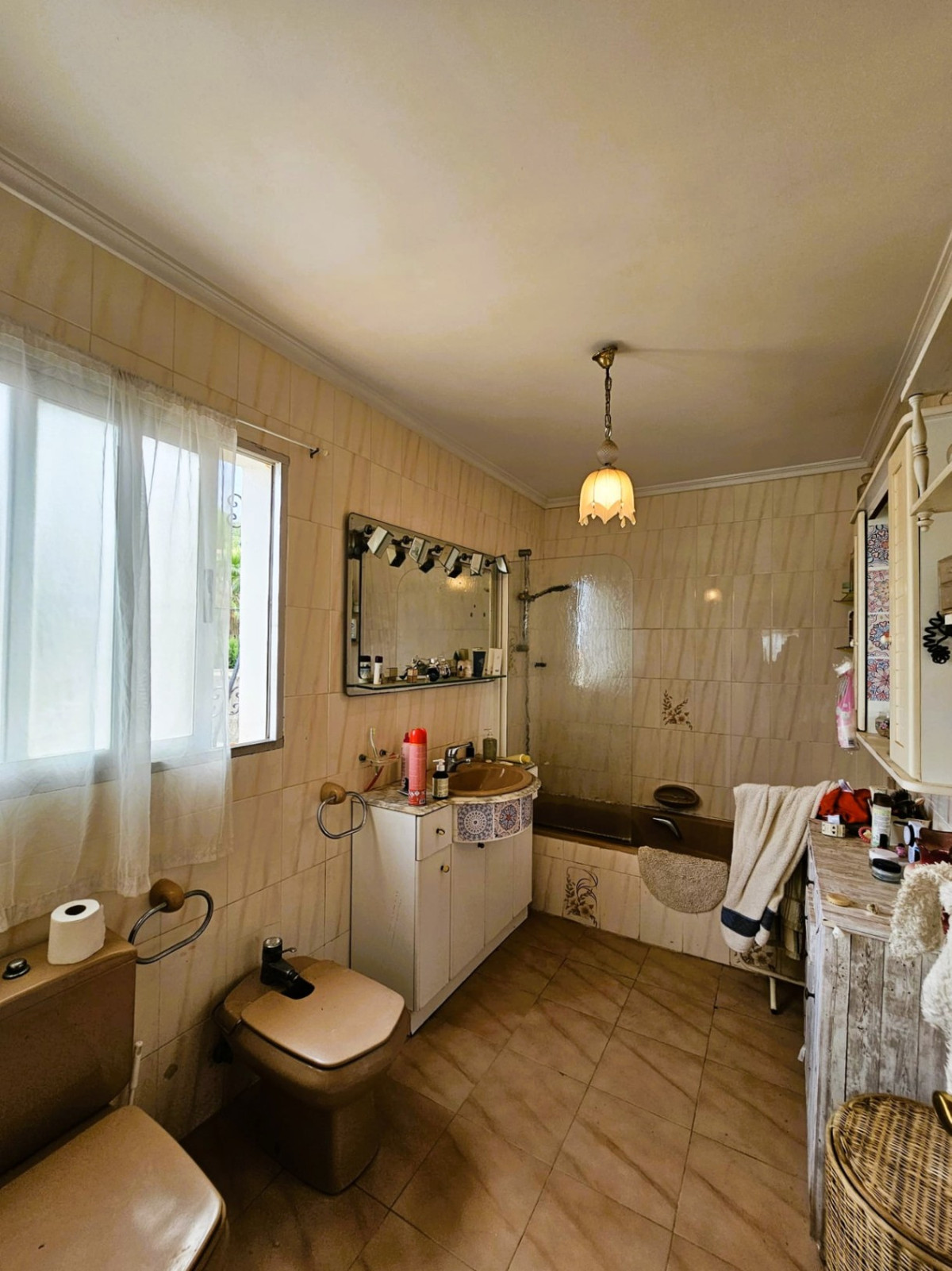 Se vende Villa - Chalet de 6 dormitorios en Costa Blanca, Alicante, España