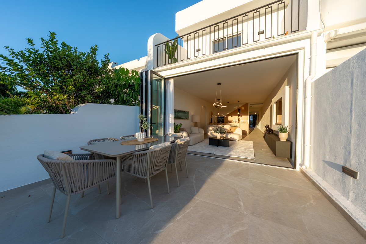 Se vende Adosada de 4 dormitorios en Costa Del Sol, Málaga, España