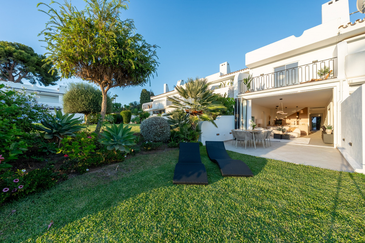 Se vende Adosada de 4 dormitorios en Costa Del Sol, Málaga, España