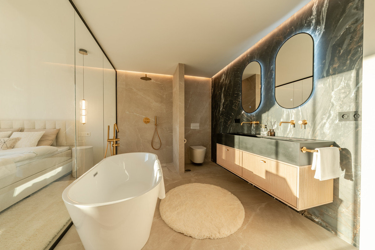 Se vende Adosada de 4 dormitorios en Costa Del Sol, Málaga, España