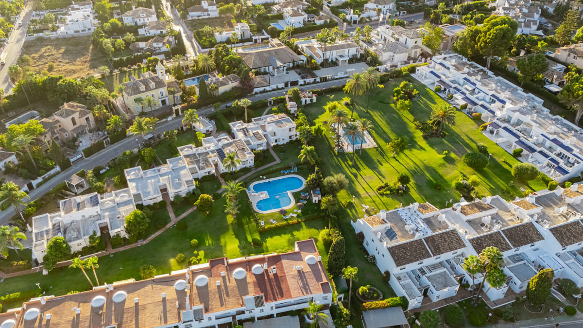 Se vende Adosada de 4 dormitorios en Costa Del Sol, Málaga, España