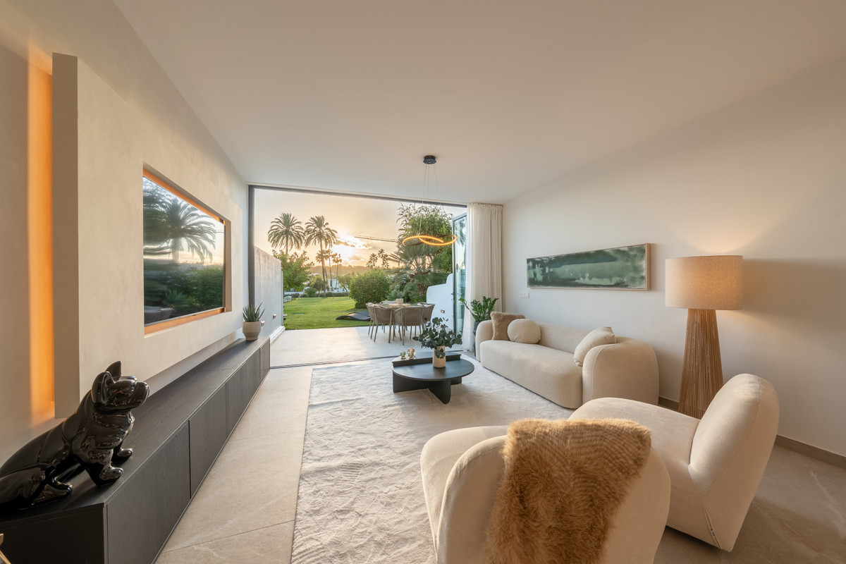 Se vende Adosada de 4 dormitorios en Costa Del Sol, Málaga, España
