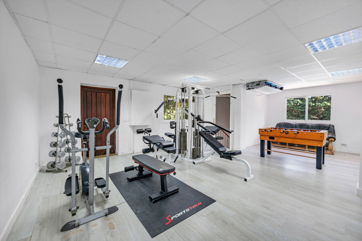 5 Bed Townhouse for sale in Sotogrande Costa Costa Del Sol, Cádiz, Spain