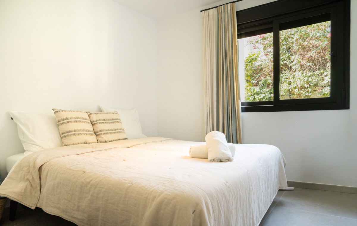 Se vende Villa - Chalet de 3 dormitorios en Costa Del Sol, Málaga, España