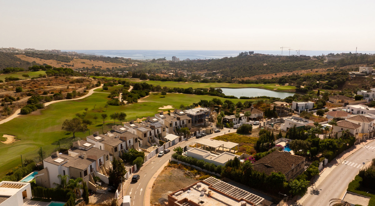 Se vende Villa - Chalet de 3 dormitorios en Costa Del Sol, Málaga, España
