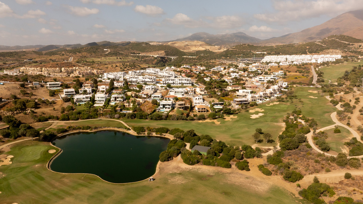 Se vende Villa - Chalet de 3 dormitorios en Costa Del Sol, Málaga, España