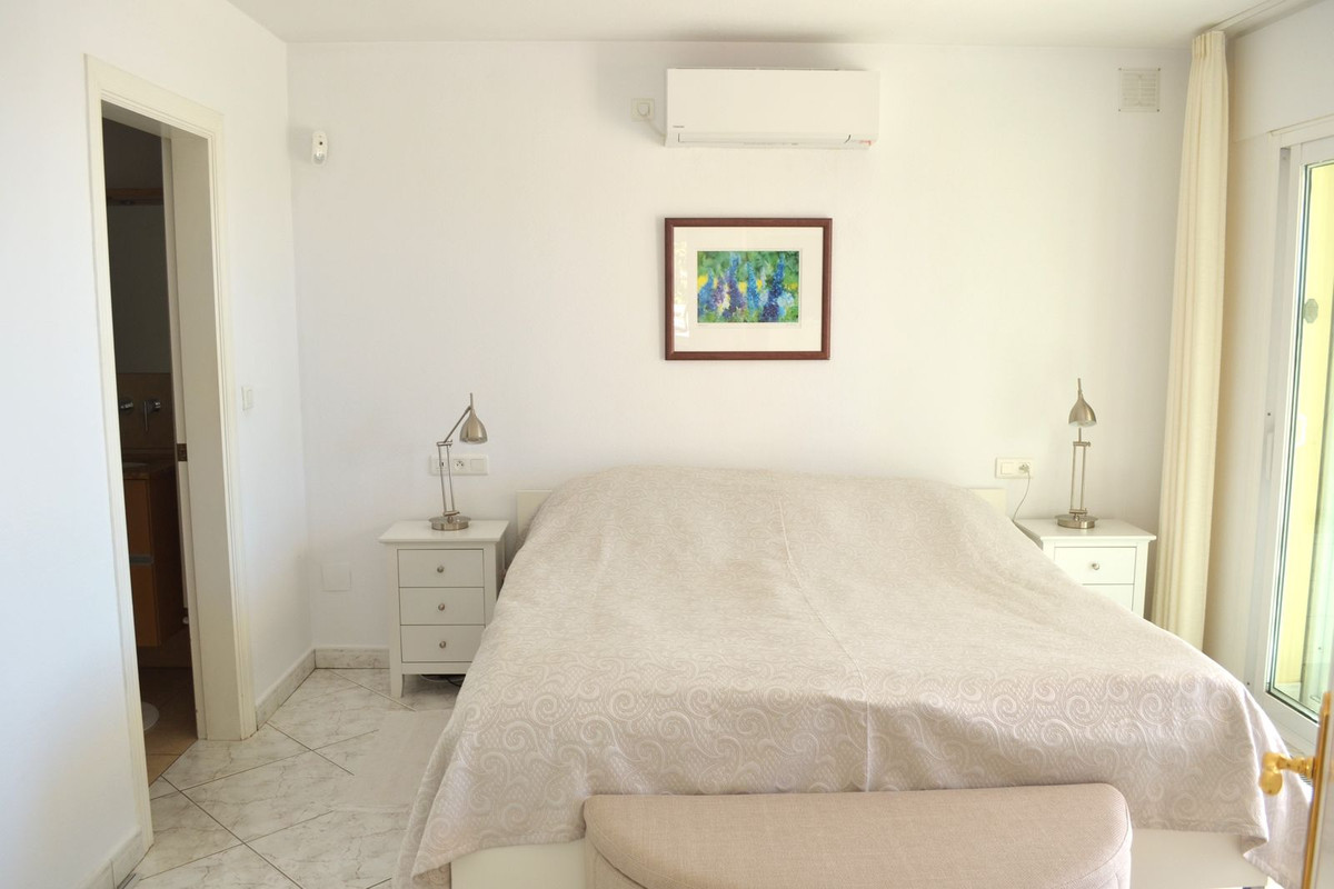 3 Bed Townhouse for sale in Sierrezuela Costa Del Sol, Málaga, Spain
