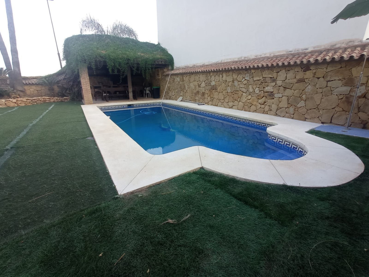 5 Bed Townhouse for sale in Mijas Costa Del Sol, Málaga, Spain