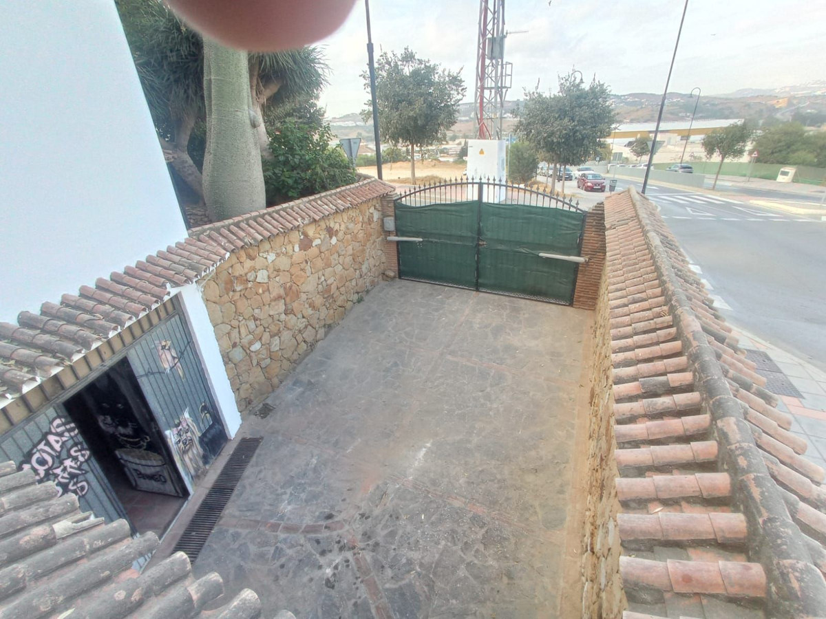 5 Bed Townhouse for sale in Mijas Costa Del Sol, Málaga, Spain