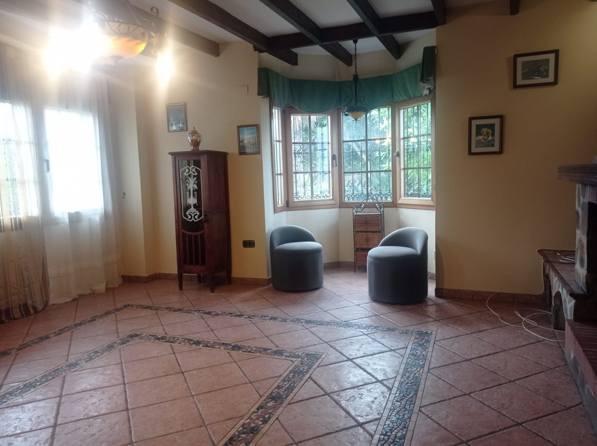 5 Bed Townhouse for sale in Mijas Costa Del Sol, Málaga, Spain